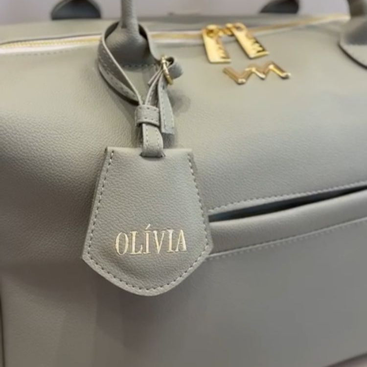 Pingete Ella Nome Cinza