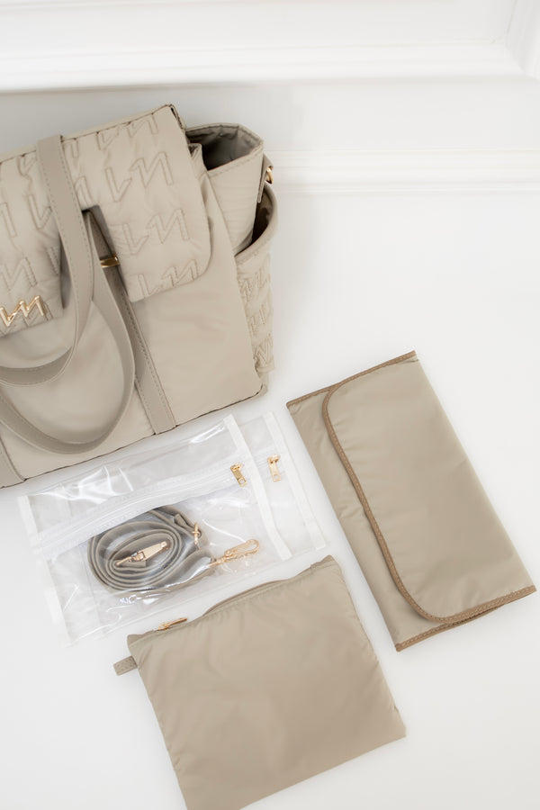 Bolsa Maternidade Cleo Urban Chic Bege