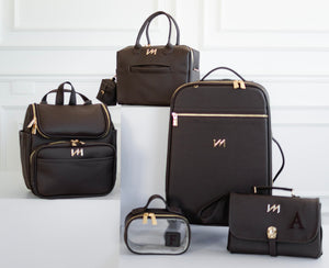 Kit Bolsas Maternidade Ella Café -  Mala de rodinhas, Mochila 2 em 1, Madison Mini, trocador portátil e necessaire Cristal PP