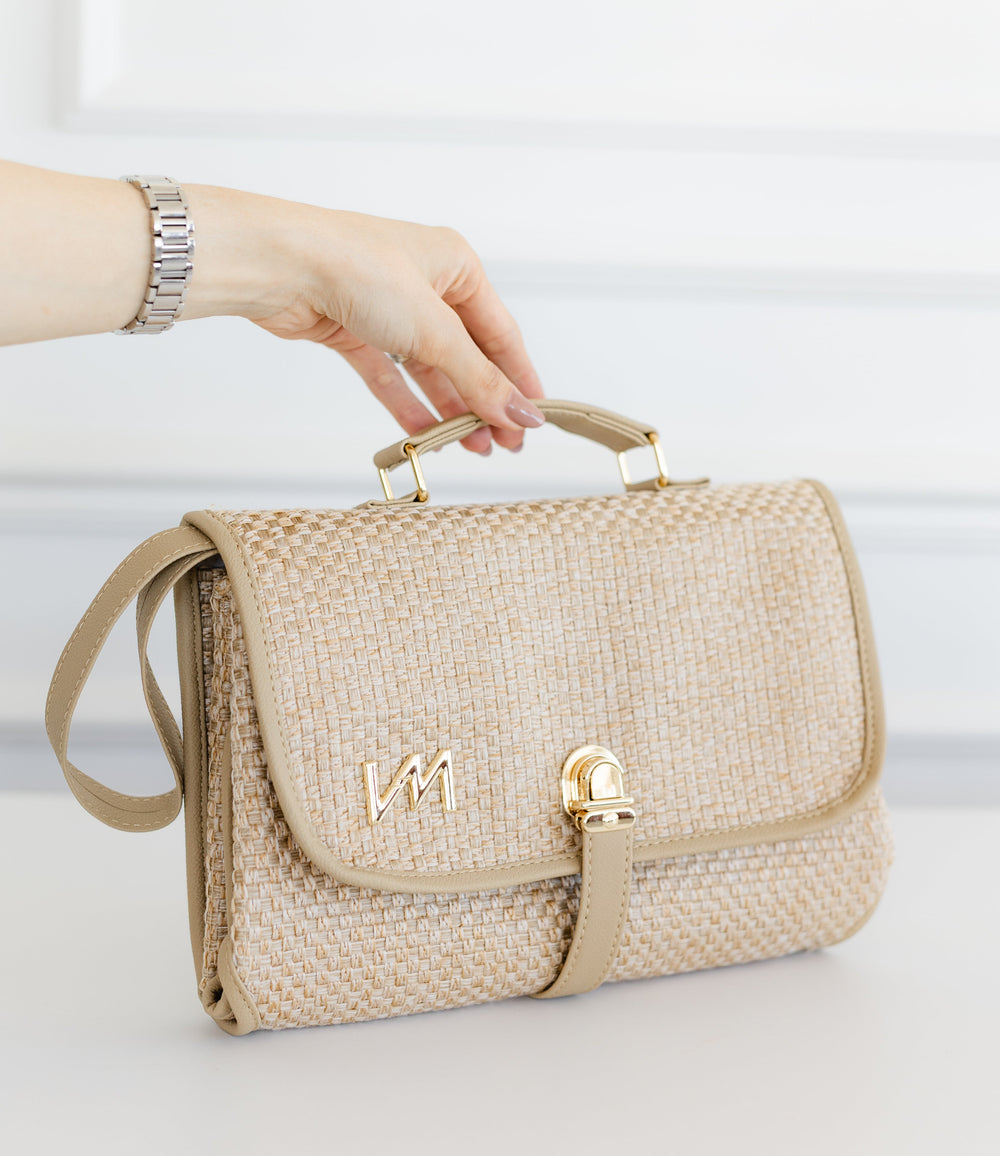 Trocador Portátil tressê palha