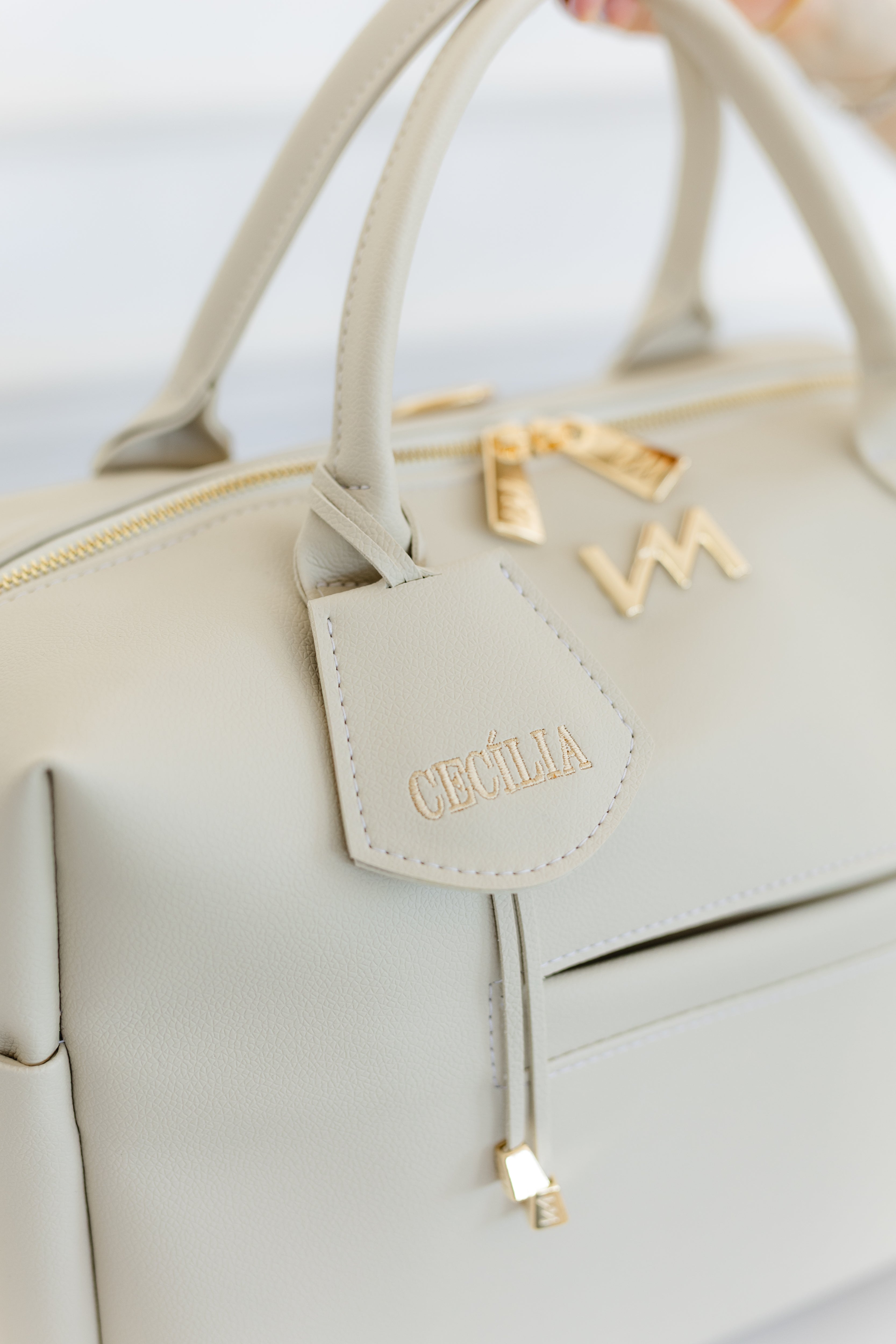 Pingente Ella Nome Off White