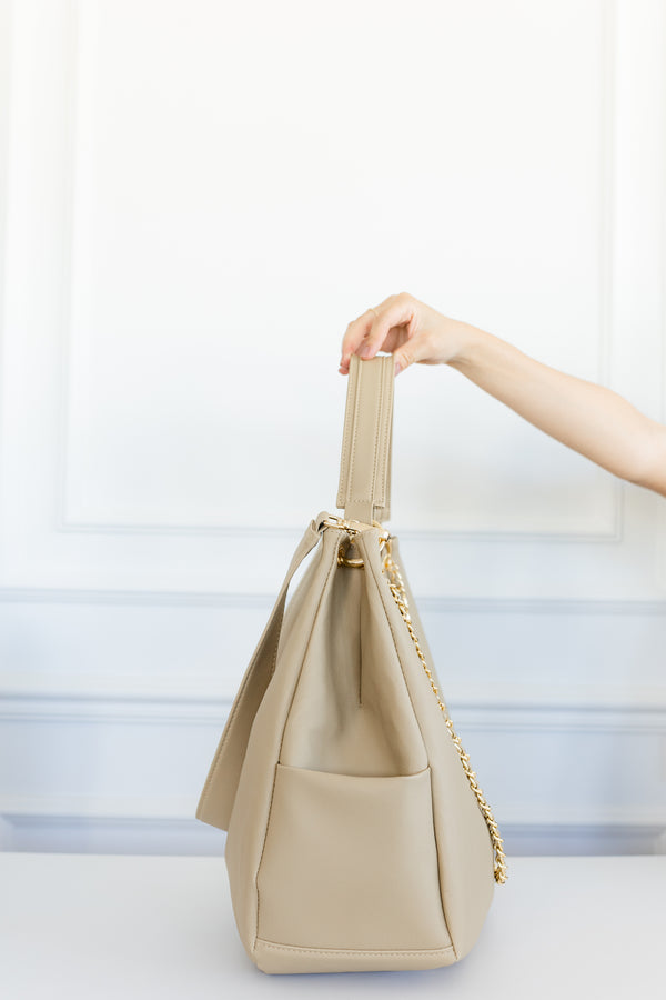 Kit Bolsas Maternidade Ella Bege - Mala de rodinhas, Bolsa Madeleine, Mochila 2 em 1 e trocador portátil.