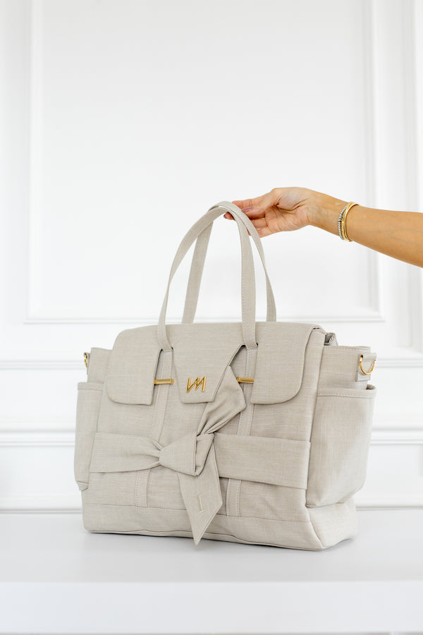 Kit Bolsas Maternidade Nós Bege - Mala de rodinhas, Bolsa Cleo , Frasqueira Termica e Trocador Portátil.