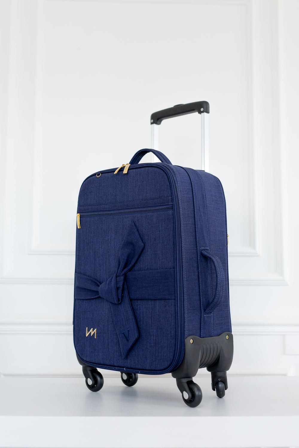 Kit Bolsas Maternidade Nós Marinho - Mala de rodinhas, Bolsa Kate, Mochila 2 em 1 e Kit Cristal.