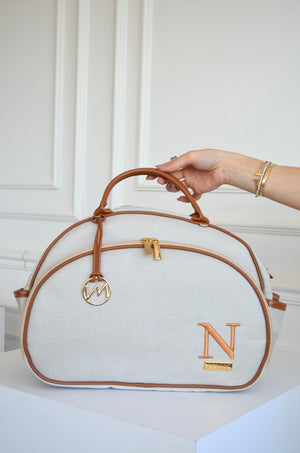 Bolsa Média linho bege com caramelo bordado inicial N OUTLET