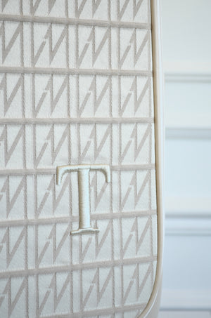 Mala de Rodinhas Origem Bege bordado inicial T OUTLET