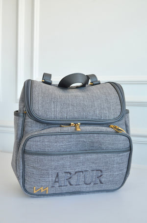 Mochila 2 em 1 linho cinza com chumbo bordado Artur OUTLET