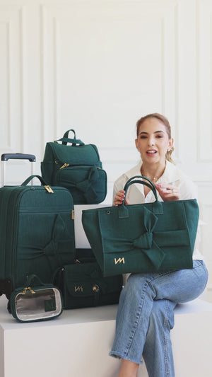 Kit Bolsas Maternidade Nós Verde - Mala de rodinhas,  Mochila 2 em 1 , Bolsa Cloe, Necessaire cristal PP, trocador portátil e kit porta documentos.